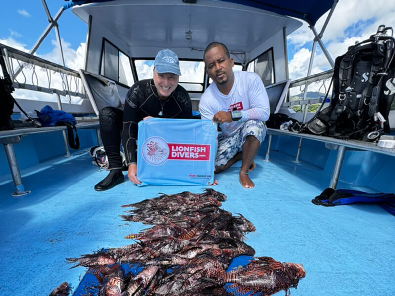 Lionfish hunting in Dominica